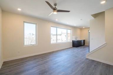 Main picture of 1300 S 24th St