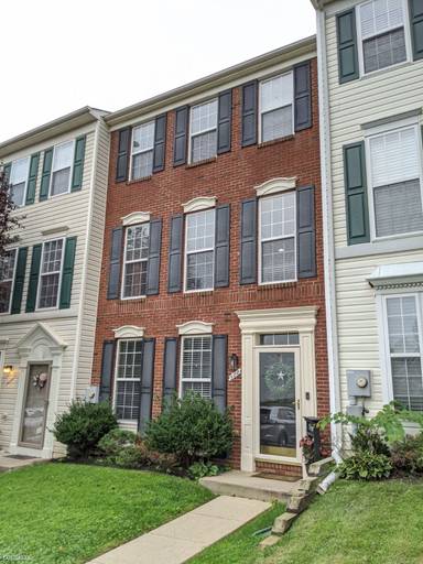 Main picture of 588 Ellison Ct