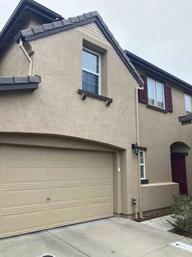 Main picture of 8357 Cortina Cir