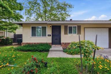 Main picture of 1127 Rodeo Way