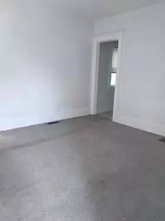 Main picture of 320 Courtland Ave