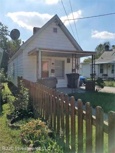 Main picture of 132 Carlisle Ave