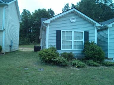 Main picture of 9123 Jefferson Village Dr SW