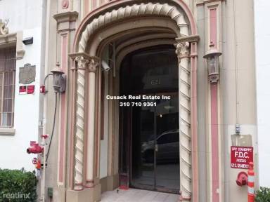 Main picture of 621 S Gramercy Pl