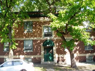 Main picture of 1704 W Ainslie St