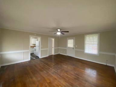 Main picture of 2317 Bertha St