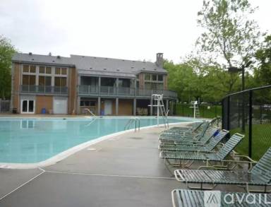 Main picture of Farmingdale Condominium