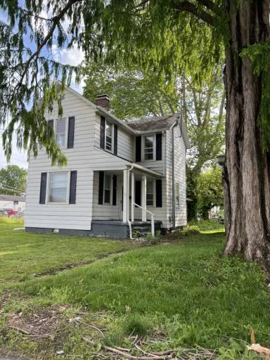 Main picture of 139 Whiley Ave