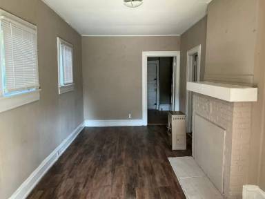 Main picture of 206 Samuel St