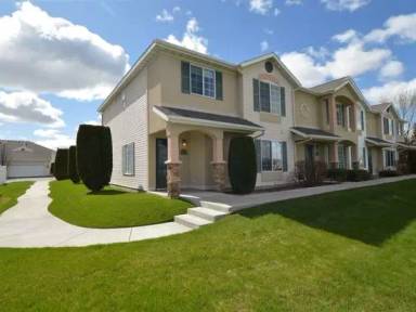 Main picture of 1927 Hampton Way