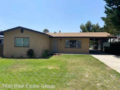 Main picture of 1277 N San Gorgonio Ave