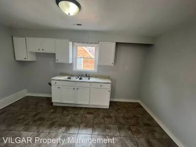 Main picture of 4924 Walsh Ave