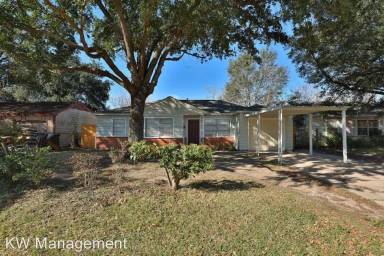 Main picture of 10322 Cathedral Dr