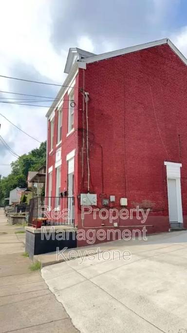 Main picture of 429 Island Ave