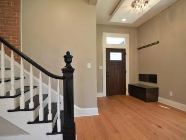 Main picture of 817 Considine Ave