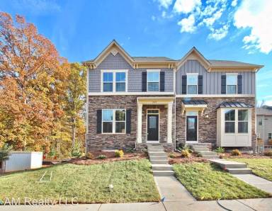 Main picture of 2005 Birchside Dr