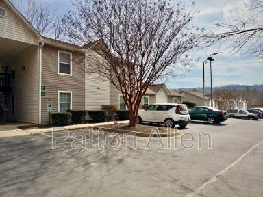 Main picture of 25 Maybelle Ln