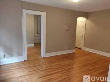 Main picture of 1802 W Genesee St