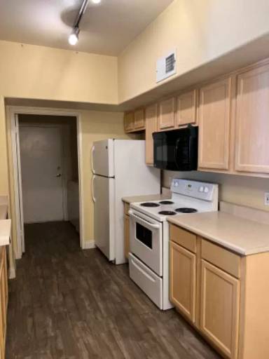 Main picture of Southgate Condominiums