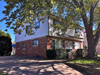 Main picture of 5824 N 117th St
