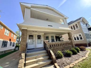 Main picture of 2163 Chesterland Ave