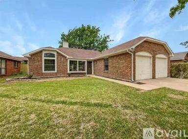Main picture of 4812 Waxwing Dr