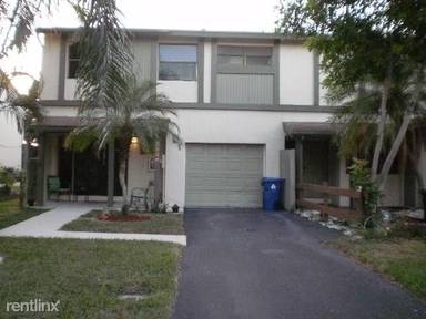 Main picture of 4115 NW 79th Ave