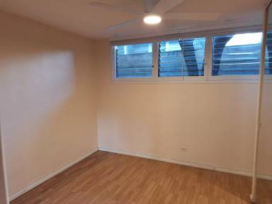 Main picture of 1700 Makiki St