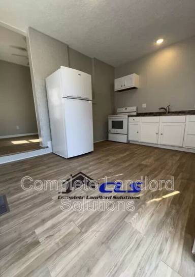 Main picture of 700 S 8th St