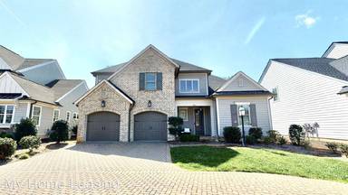 Main picture of 1016 N Sharon Amity Rd
