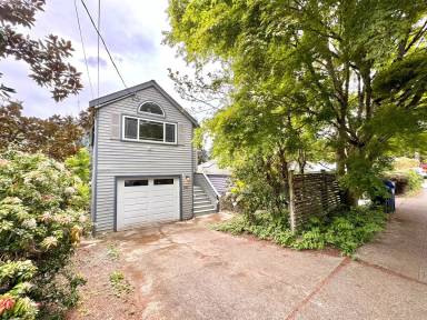 Main picture of 7533 30th Ave NE