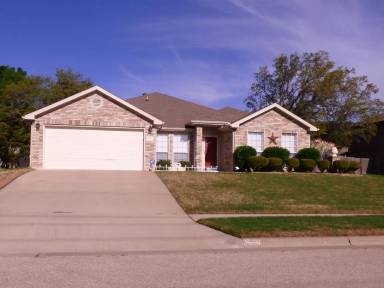 Main picture of 1702 Margaret Lee St