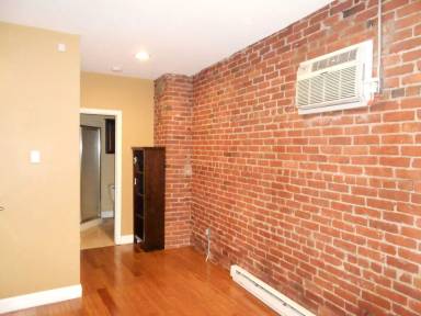Main picture of 98 Knight St