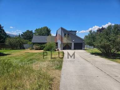 Main picture of 2422 56th St
