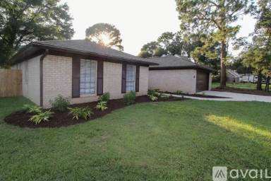 Main picture of 5897 Somerset Dr