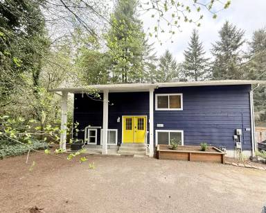 Main picture of 2507 Rocky Point Rd NW
