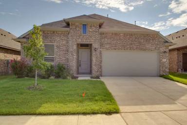 Main picture of 7612 Spring Dr