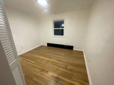 Main picture of 44 Chestnut St