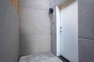 Main picture of 1815 La Siesta Way