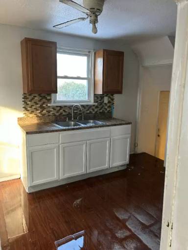 Main picture of 3394 E 52nd St