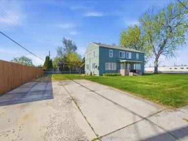 Main picture of 1211 Gillespie St