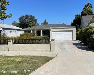 Main picture of 264 S Grand Oaks Ave