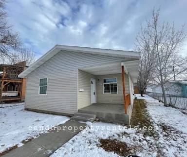 Main picture of 2818 8th Ave S