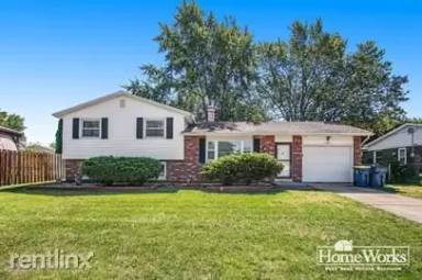 Main picture of 2805 Lexington Blvd