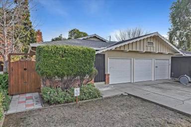 Main picture of 942 Lawton Ave