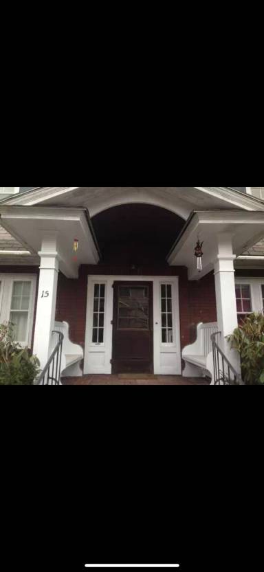 Main picture of 15 Lincoln Ave