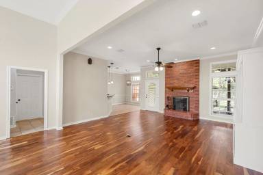 Main picture of 444 Sagewood Dr