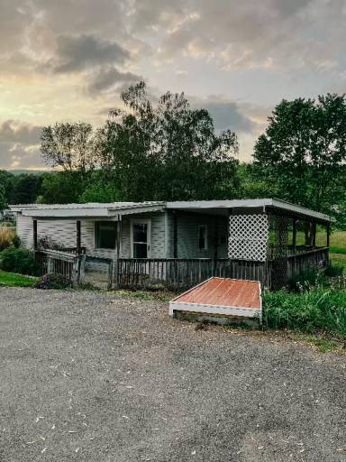 Main picture of 379 Fetzertown Rd