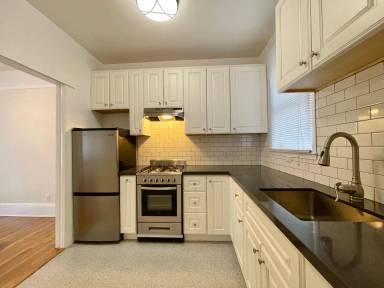 Main picture of 440 Hyde St