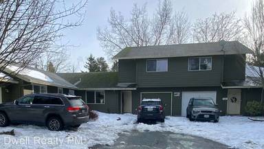 Main picture of 13048 NE Halsey St